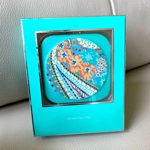 Vera Bradley Citrus Paisley wireless charging pad